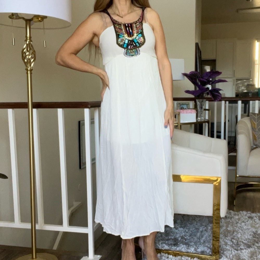 Trendology Strappy Straps Flowy Embellished Beaded White Maxi Lined Boho Dress M